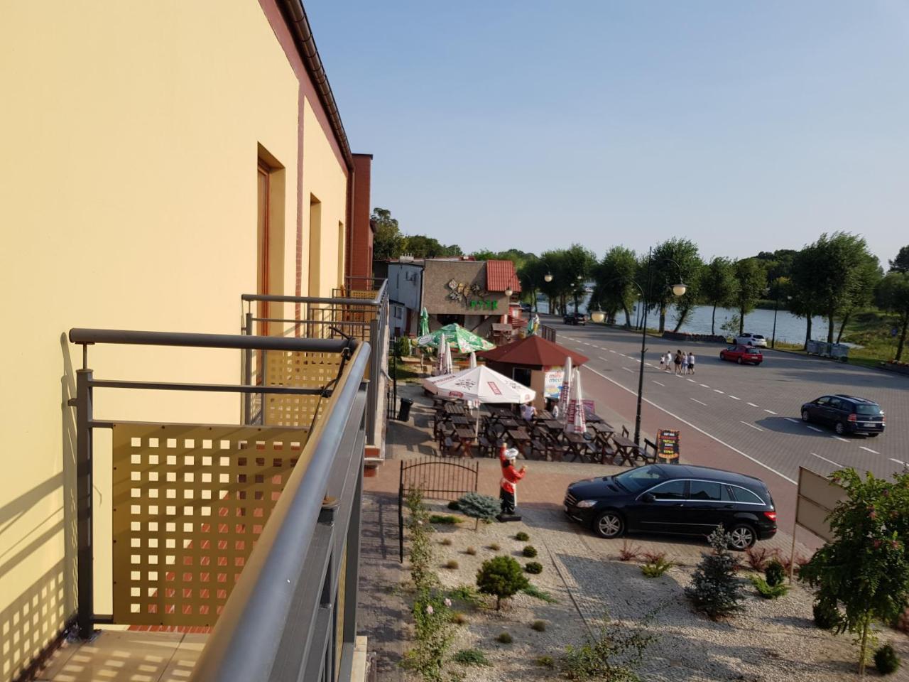 Zajazd U Piasta Kolodzieja Kruszwica Luaran gambar
