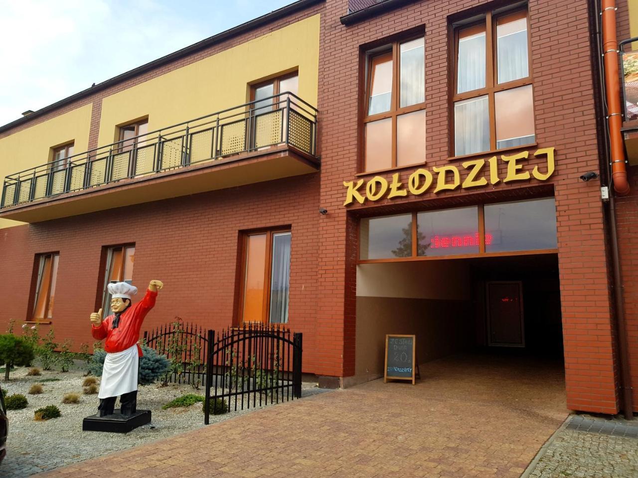 Zajazd U Piasta Kolodzieja Kruszwica Luaran gambar